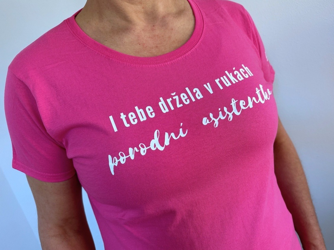 Tričko I TEBE DRŽELA V RUKÁCH PORODNÍ ASISTENTKA - Obrázek 2